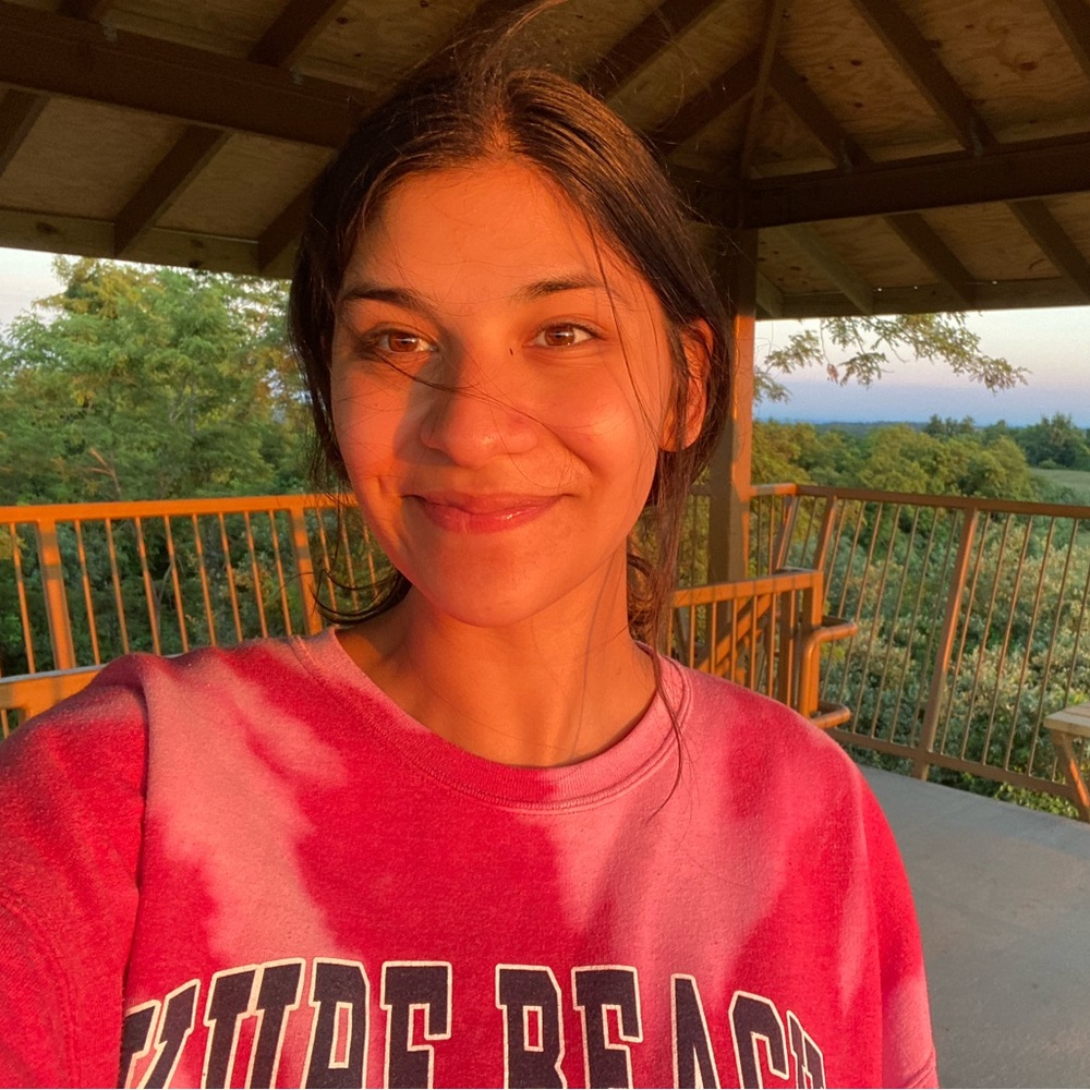 Meet your Posher, Gabriella